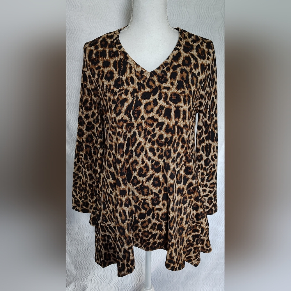 Lildy Animal Leopard Print A-line Swing Tunic Handkerchief Hem Top Small Medium